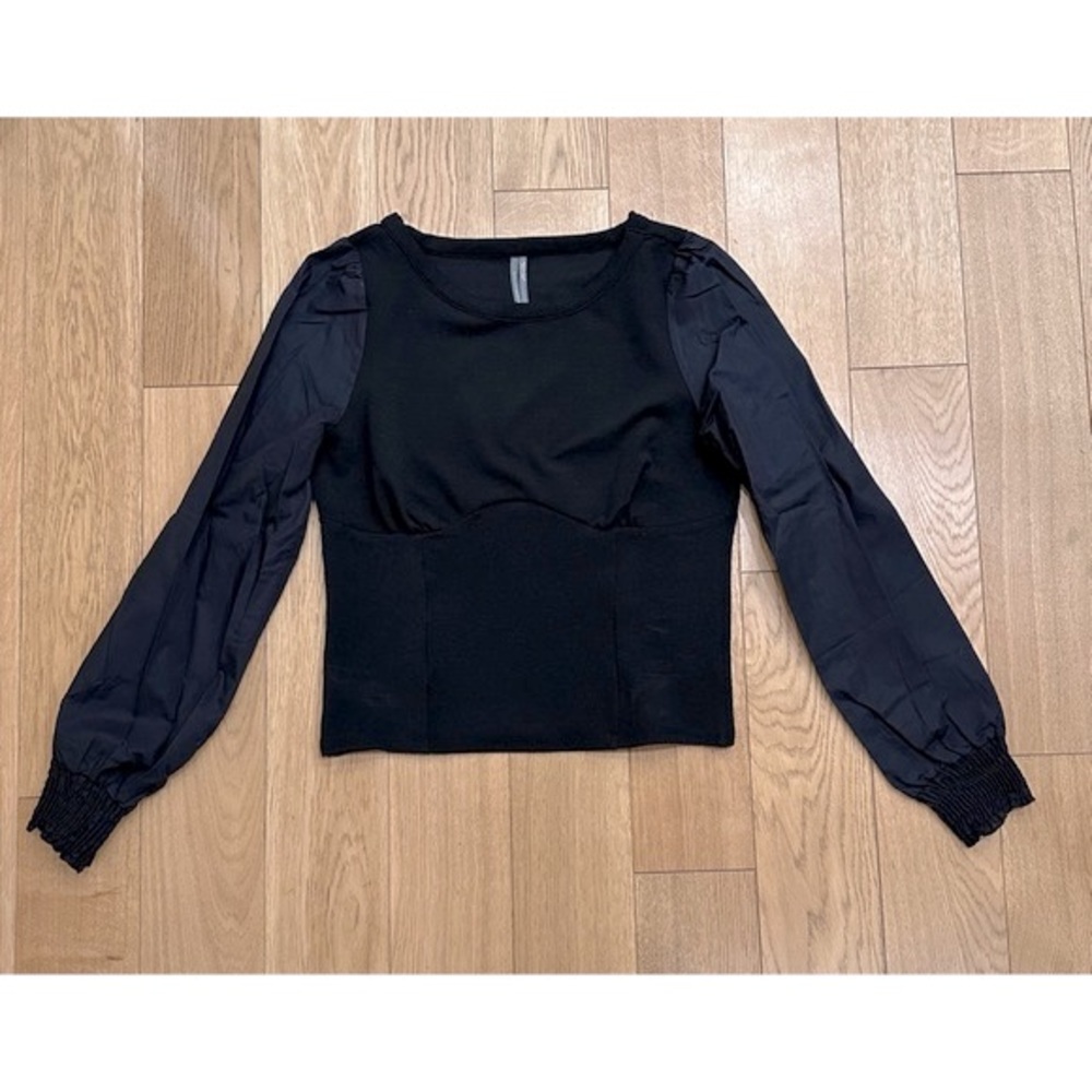 Anthropologie Mixed Media Top - size M, black